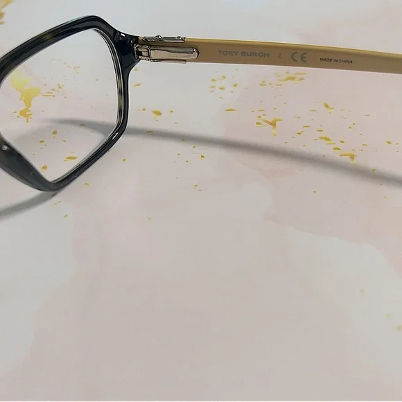 Tory Burch eye glasses - Picture 3 of 9